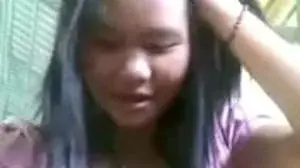 Gadis Amoy Cantik Pasrah Kasur Rumah Sepi backdrop