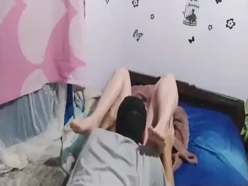 Cewek Sange Ajak Ayah Tiri Ngentot Ganas Hot